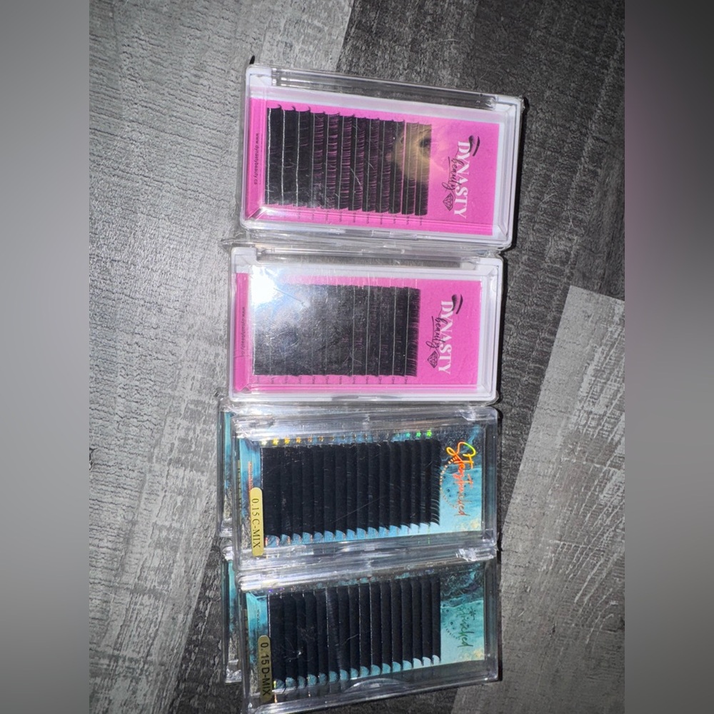 Bundle of Individual Lashes